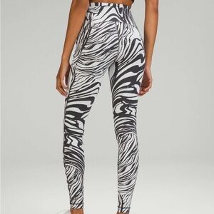 SOLD! Lululemon Swift Speed High Rise Tight Marble Jacquard 6